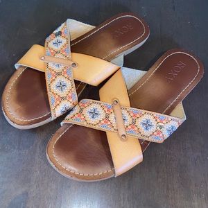 Roxy Shoes - Roxy Women's Rocio Embroidered Slide Sandal Roxy Shoes - Roxy Women's Rocio Embroidered Slide Sandal